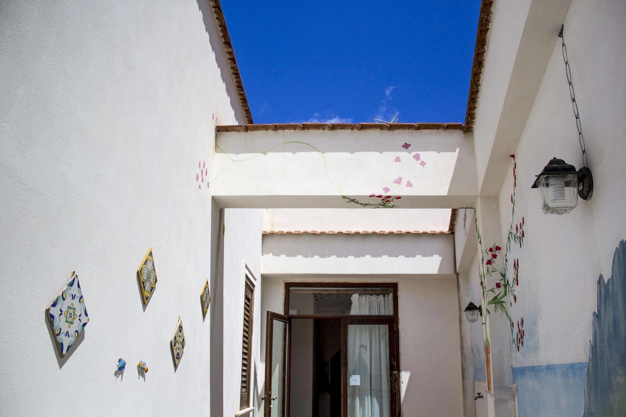 Cofanomare Bed & Breakfast Custonaci Eksteriør bilde
